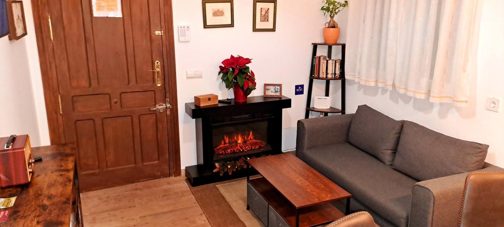 منزل الضيف Garciotum  في Casa El Frenazo المظهر الخارجي الصورة